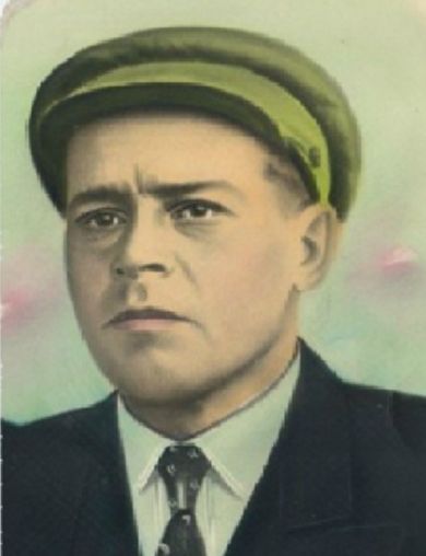 Титов Максим Тихонович