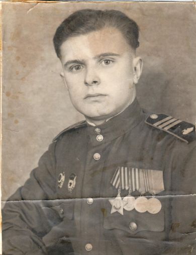 Ларионов Александр Иванович