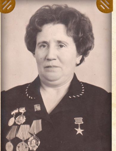 Токарева ((Станевко)) Александра Васильевна