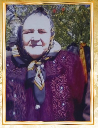 Шинкарюк (Яшная) Любовь Петровна