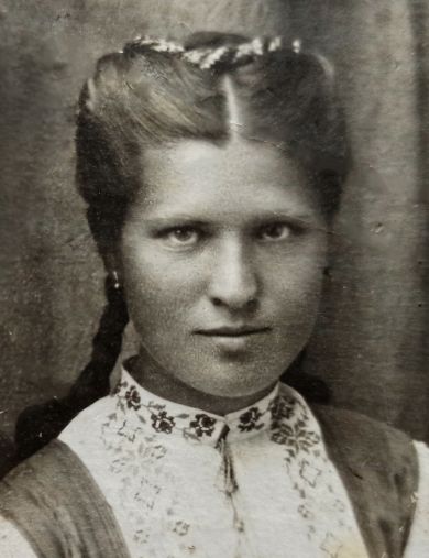 Дробат (Тимакова) Полина Артемовна
