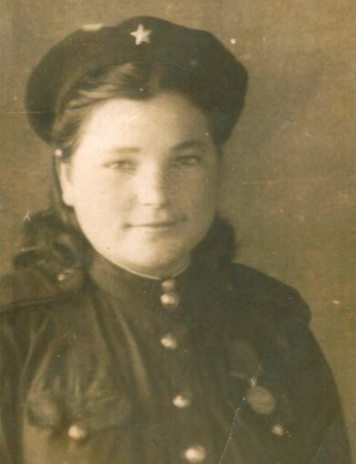 Кисурина (Благодарова) Евдокия Семеновна