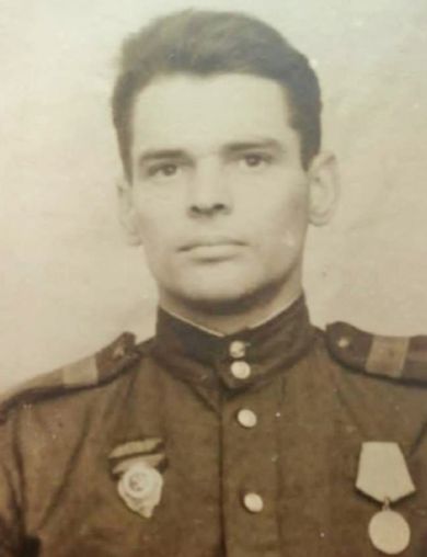 Комаров Дмитрий Иванович