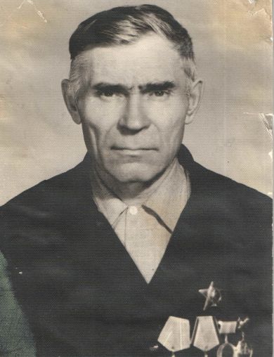 Овчинников Дмитрий Леонтьевич