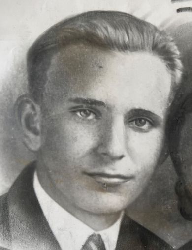 Молчанов Иван Андреевич