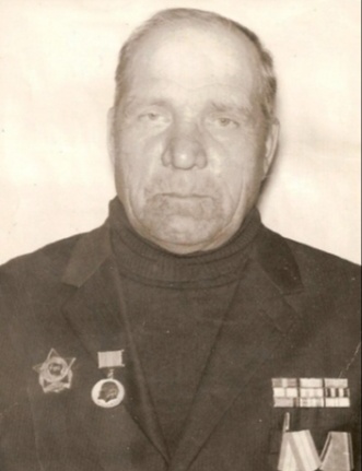 Колесников Леонид Иванович