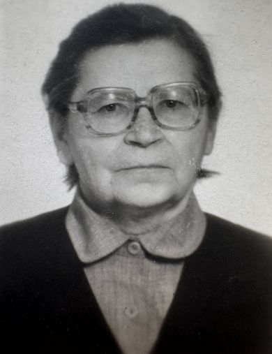 Ященкова (Петрушенкова) Татьяна Ефремовна