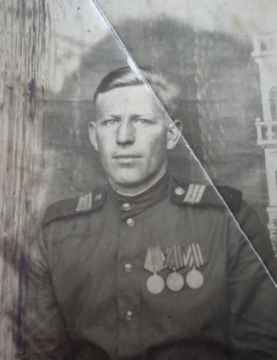 Калинин Артемий Павлович
