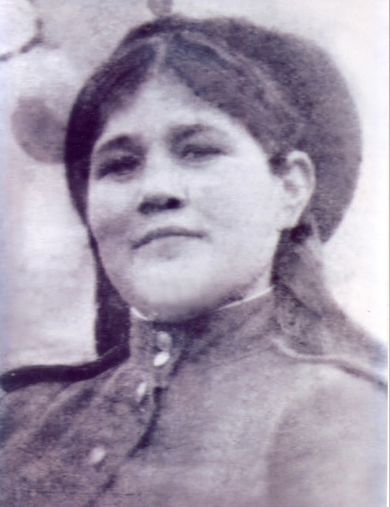 Петрова (Луганцева) Антонина Ивановна