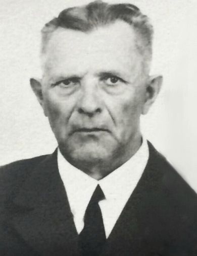 Белоусов Иван Денисович