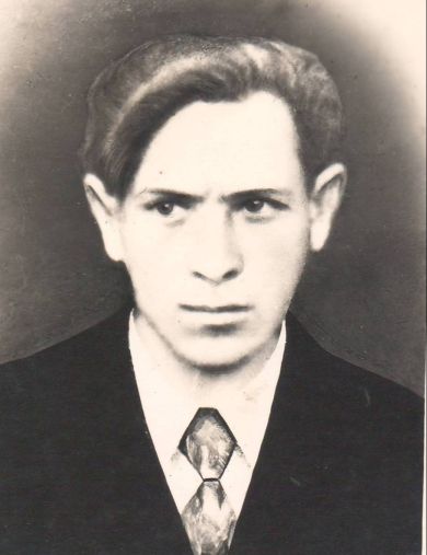 Тарасов Пётр Макарович
