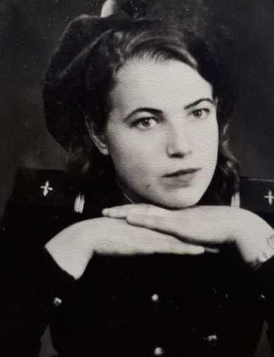 Попова (Тарасова) Анна Софроновна