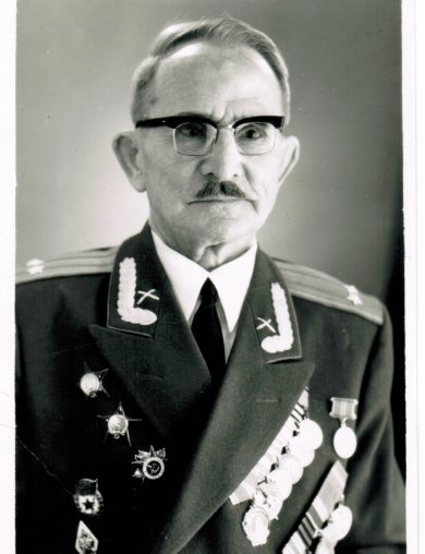 Романов Александр Кириллович