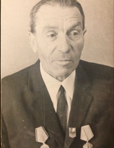 Петров Василий Миронович