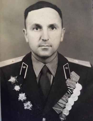 Гажур Пётр Петрович