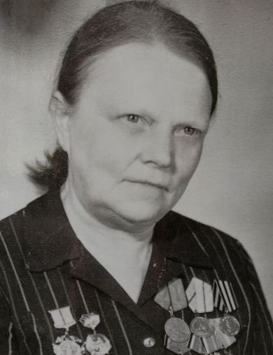 Базанова (Гринько) Зинаида Родионовна