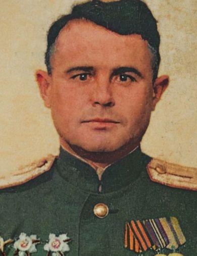 Милов Глеб Николаевич