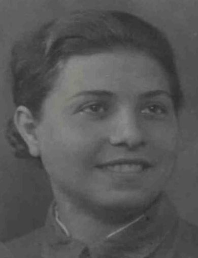 Степанова (Кондакова) Антонина Михайловна