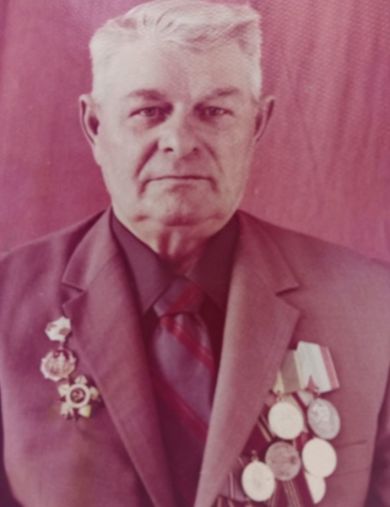 Устинов Василий Никифорович