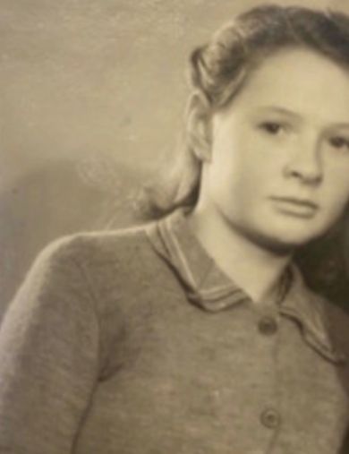 Пелевина (Махалёва) Любовь Васильевна