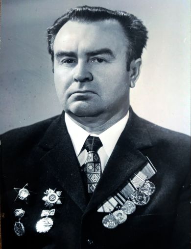 Шляхов Иван Тимофеевич
