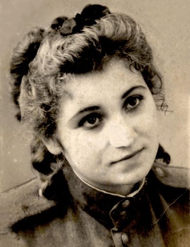 Карпова (Маркина) Елена Сергеевна
