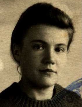 Ушкова (Шмелёва) Анна Ивановна