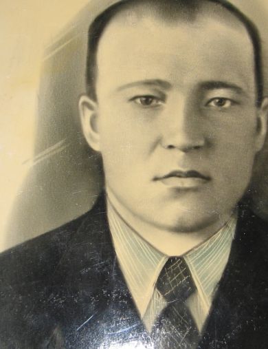 Мельников Максим Лукьянович