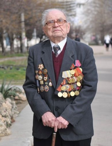 Плюснин Анатолий Александрович
