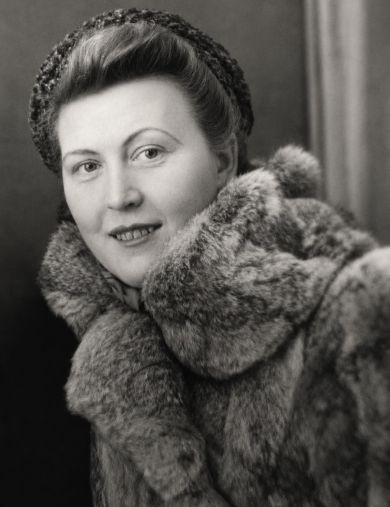 Голомянова (Соловьева) Валентина Александровна