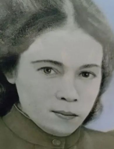 Черненко (Севрюкова) Клавдия Васильевна
