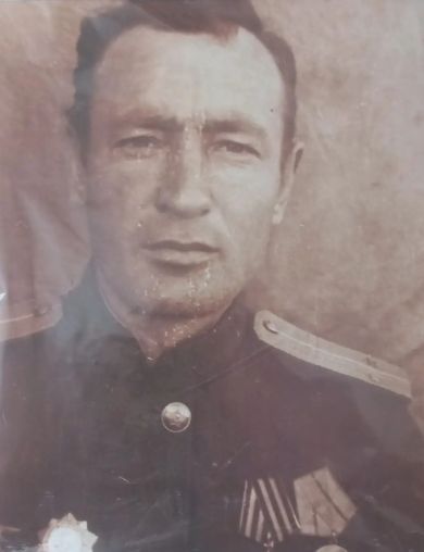 Зиякаев Абдулхак Азметович