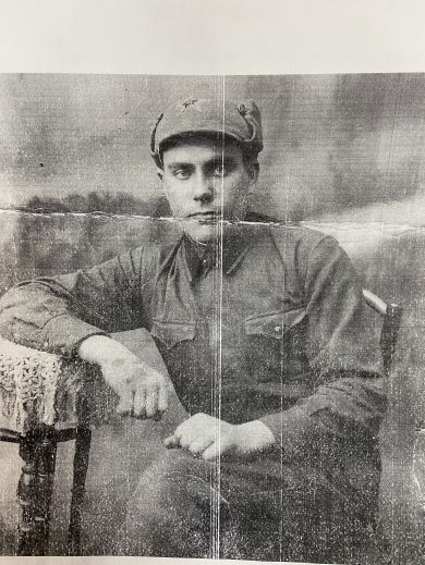Чернышов Александр Захарович 04.1919
