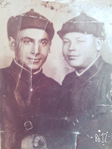 Княз Абрамович Варданян (слева)