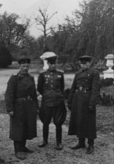 Ханин, Сысоев, Бурченко (слева направо)