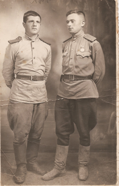 Филимонов Виктор Фёдорович (справа)