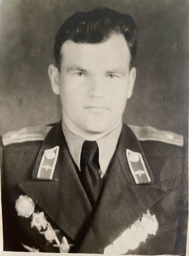 Охрименко Иван Афанасьевич 07.04.1922-28.05.1958 г