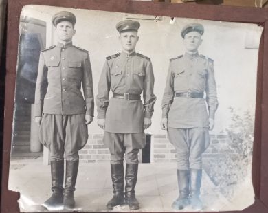 Мирошник Иван Семенович, Стукало Николай Тимофеевич, Власенко Николай