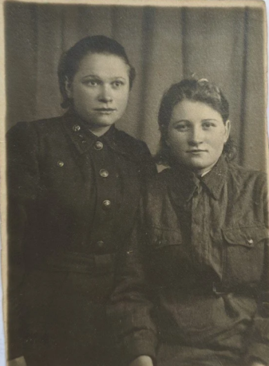 Садковкина Анастасия, Степанова Александра