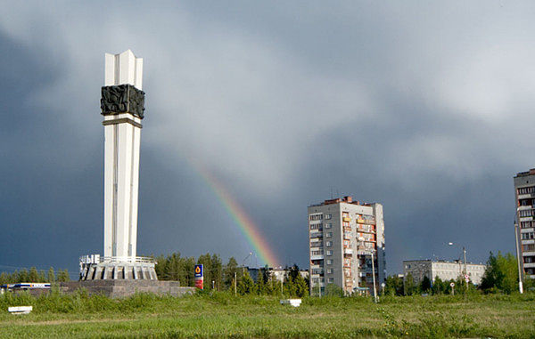 Бессмертный полк в полярных зорях