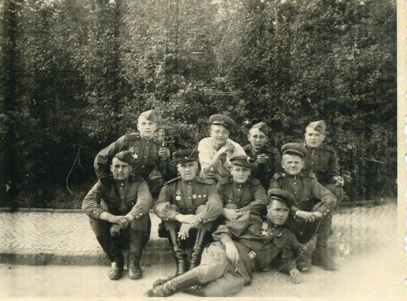 Лобастов М, Красов П, Кокоричко Е, Игнатьев Владимир, Колотило Григорий, Кичатый М, Агалаков В, Капчук Г.