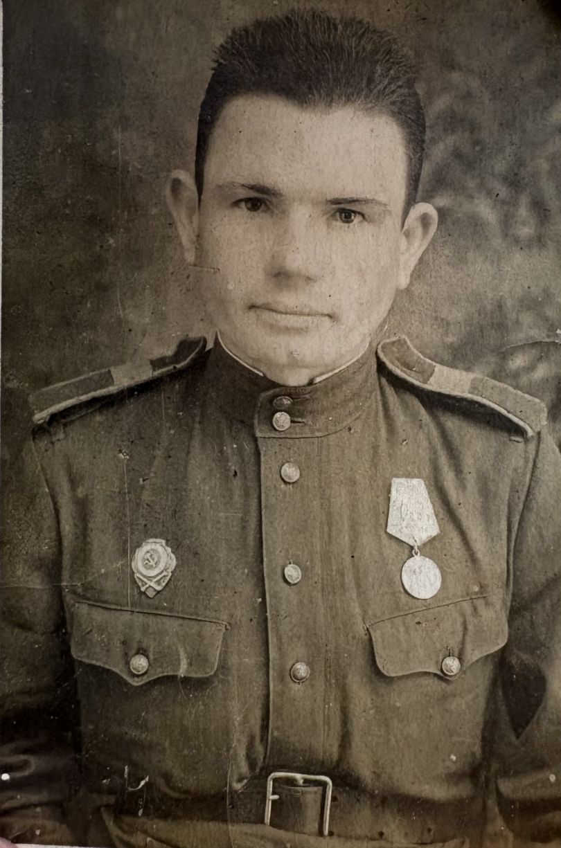 Махонин Анатолий В.